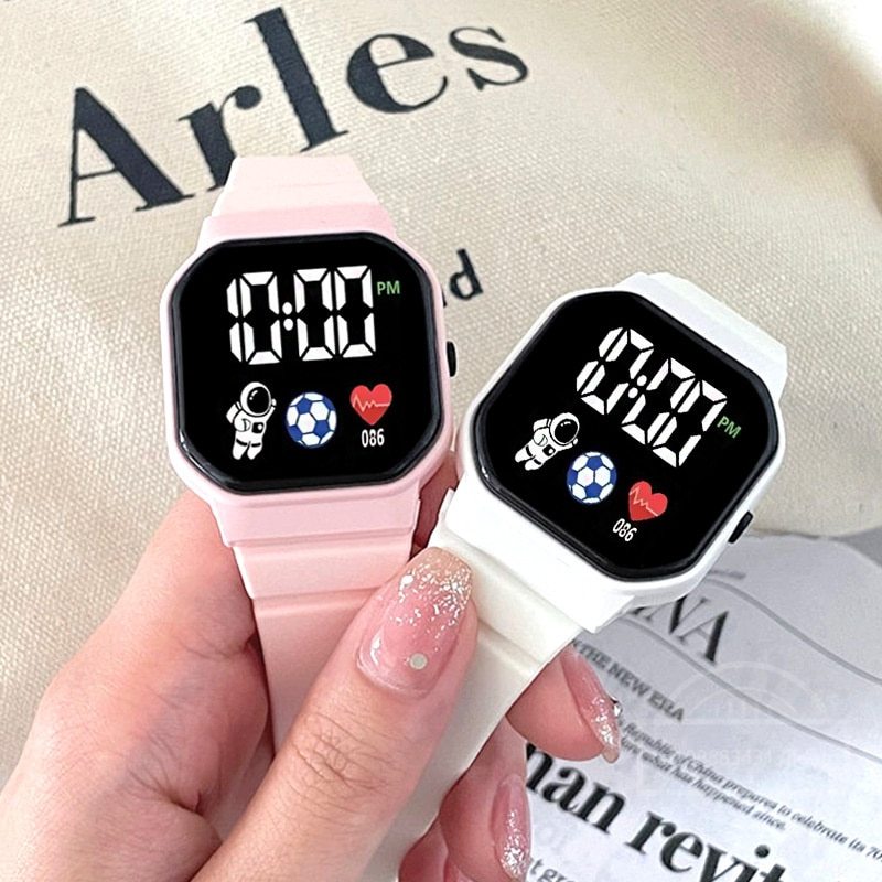 Kids Watches LED Digital Kids  - Smartwatch Digital Watches For Kid Boy With Alarm 评论和价格