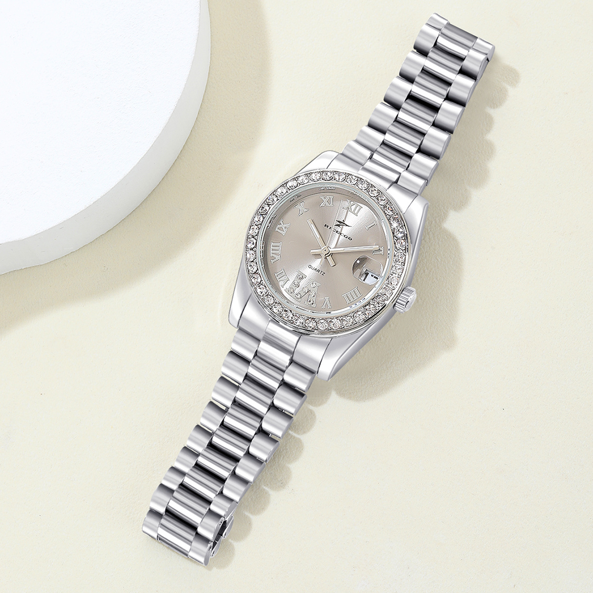 A ladies' quartz watch with al - Watch Bezel Insert 评论和价格