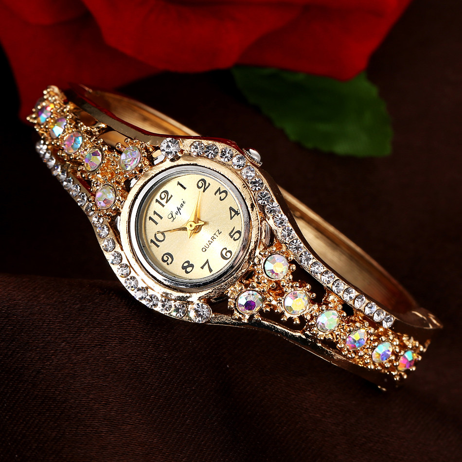 Women's Luxury Colored Diamond - Watch Bezel Insert 评论和价格